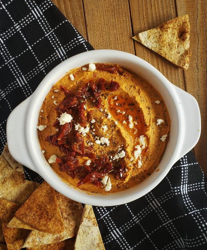 Humus aux tomates séchées