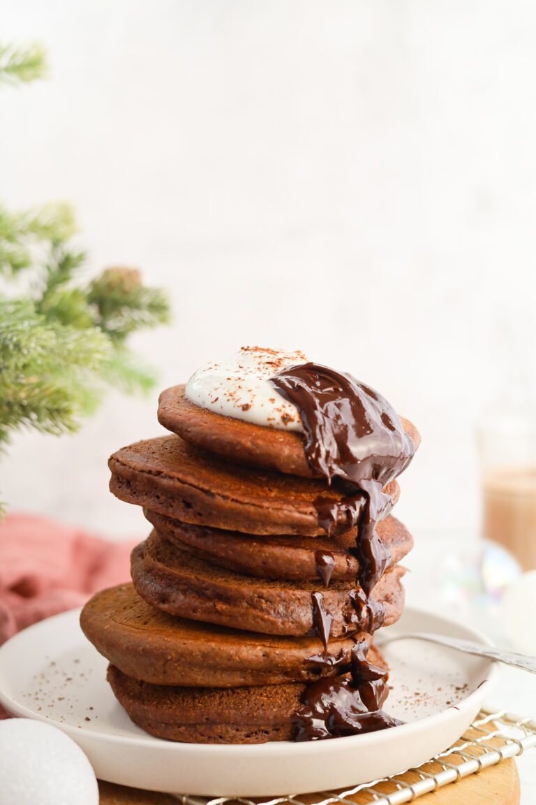 Pancakes au chocolat chaud