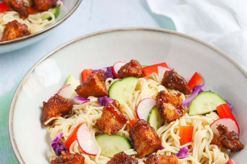 Salade au tofu croustillant à l'érable