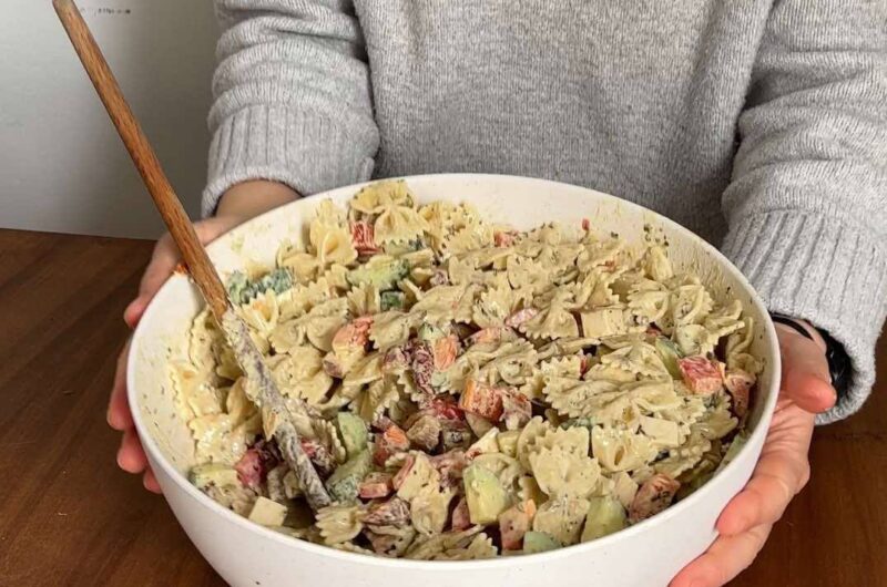 Salade de pâtes crémeuse au pesto