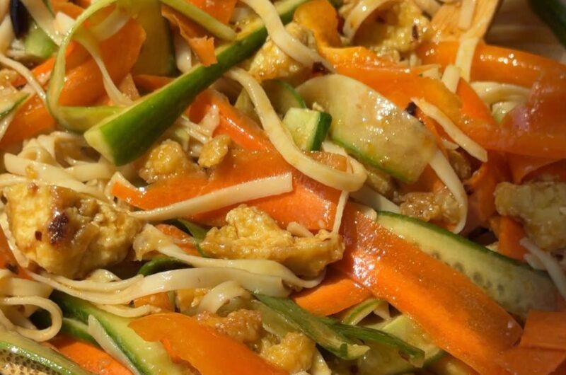 Salade de nouilles de riz & tofu miel et dijon